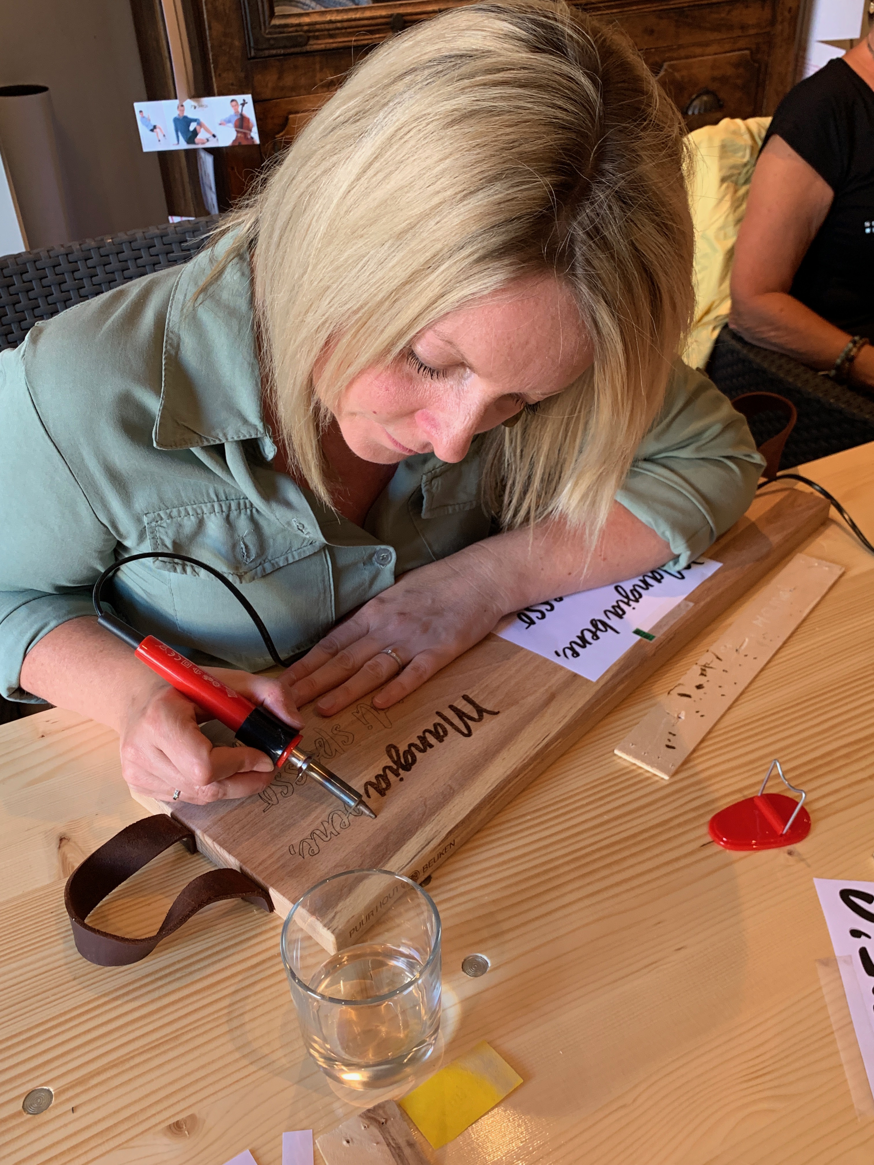 Workshop serveer- of tapasplank houtbranden (volwassenen) Workshop serveer- of tapasplank houtbranden (volwassenen)